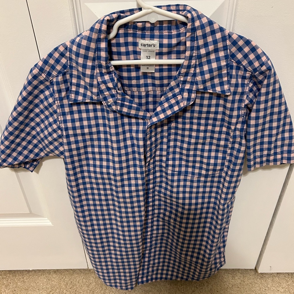Like New Boy’s Carter's Blue & Pink Plaid Button Down Short Sleeve Shirt Size 12